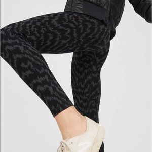 Offline by Aerie ribbed leggings